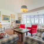 Haus Am Suedstrand Eg 아파트